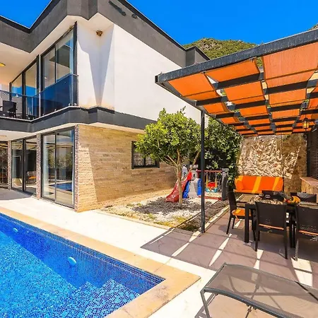 3 Bedroom Luxury 5 Minutes Drive To The Town Kalkan